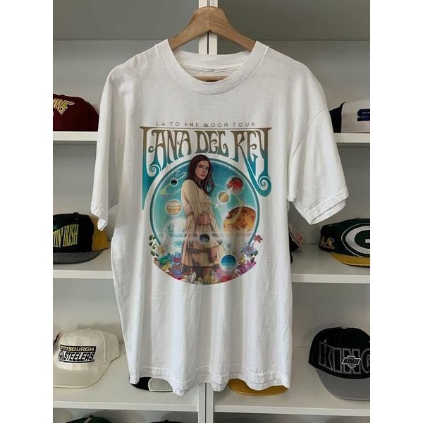 Lana Del Rey Lato The Moon Tour Vintage Unisex 2023 T-Shirt,-image