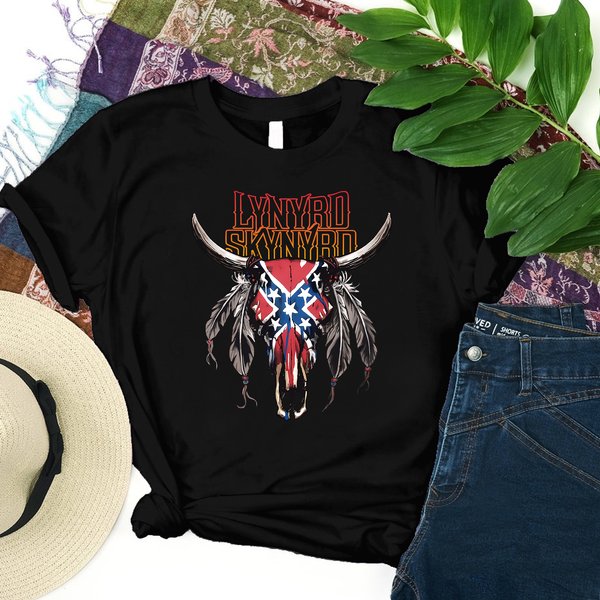 Lynyrd Skynyrd T-Shirt, Oversized Shirt, Classic Rock-image