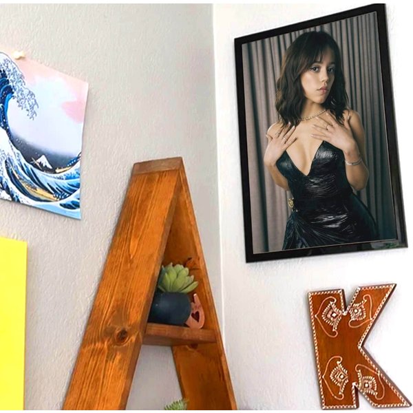 Jenna Ortega Sexy Actress Poster, Black & White Poster Wall Art Poster Gifts-image