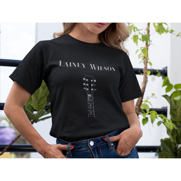 Lainey Wilson T-shirt For Fans