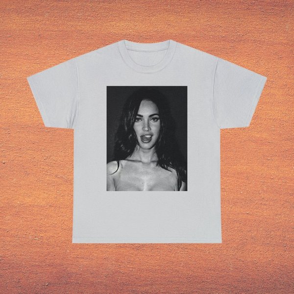 Limited Megan Fox Vintage White/black T-shirt - Unisex Graphic Tee