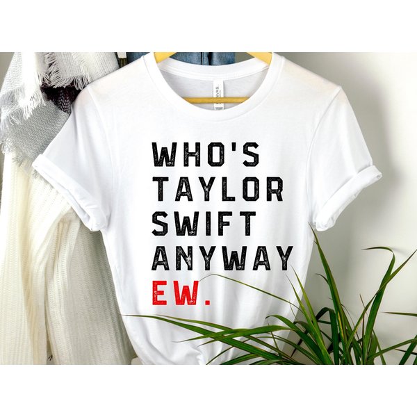 A Lot Going On At The Moment New Eras T-Shirt, Team Getting Back Together Shirt-image