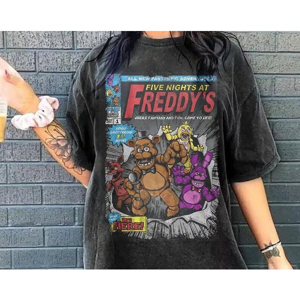 Limited Five Nights At Freddy's Comic Vintage T-Shirt, Fnaf-image