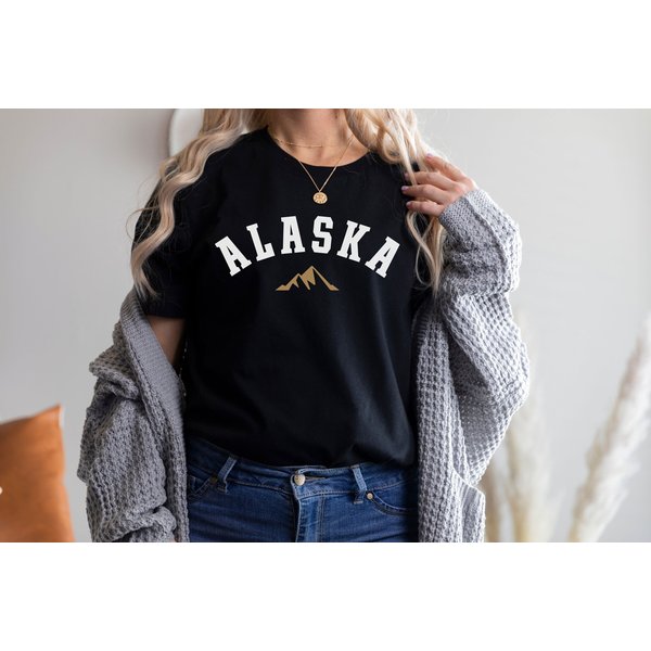 Alaska Tee,Alaska Shirt, Alaska Cruise Shirt, Aesthetic Clothes Mountain Shirt-image