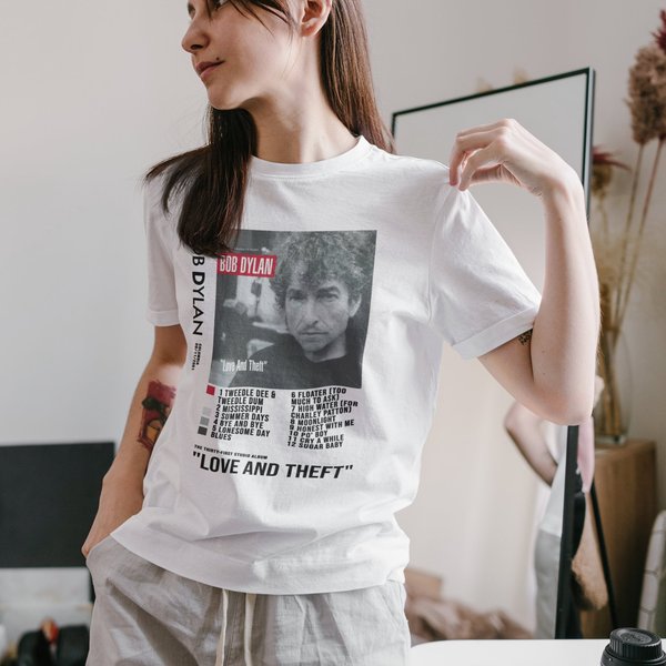 Bob Dylan - Love And Theft Album Poster Tshirt-image