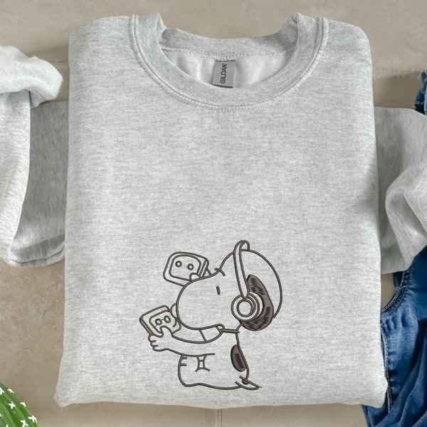 Embroidered Snoopy Music Headphone Crewneck Sweatshirt, Embroidered-image