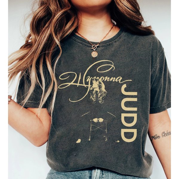Wynona Graphic T-Shirt - 90S World Tour Apparel-image