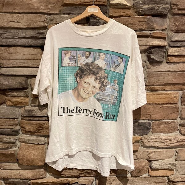 Vintage Terry Fox Run Oversized T-Shirt-image