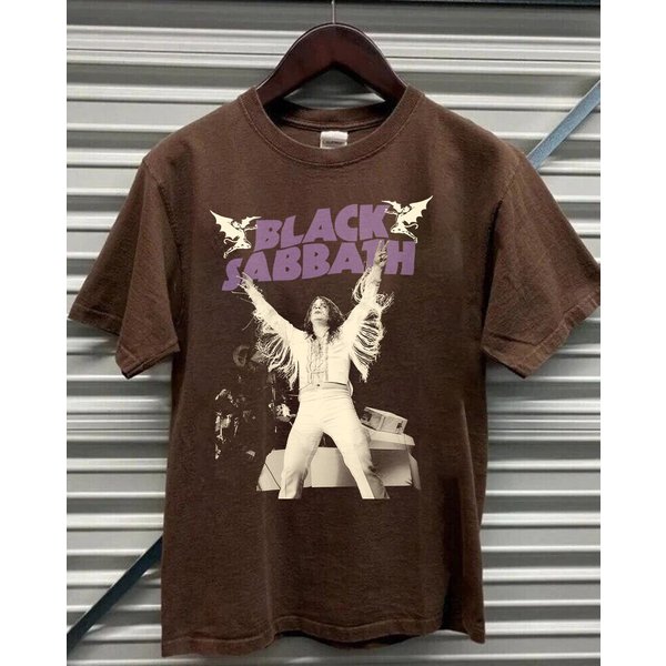 Vintage Black Sabbath T-Shirt-image