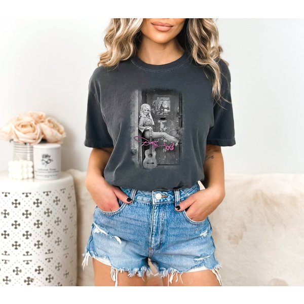 Dolly Vintage T-Shirt / Dolly Parton T Shirt-image