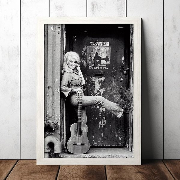 Dolly Parton Vintage Poster - Music Fan Collectibles Poster-image