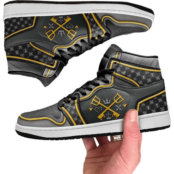 Kingdom Hearts Sneakers Custom Anime Shoes Basketball Shoes-image