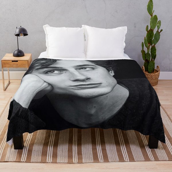 Timothee Chalamet Black And White Throw Blanket-image