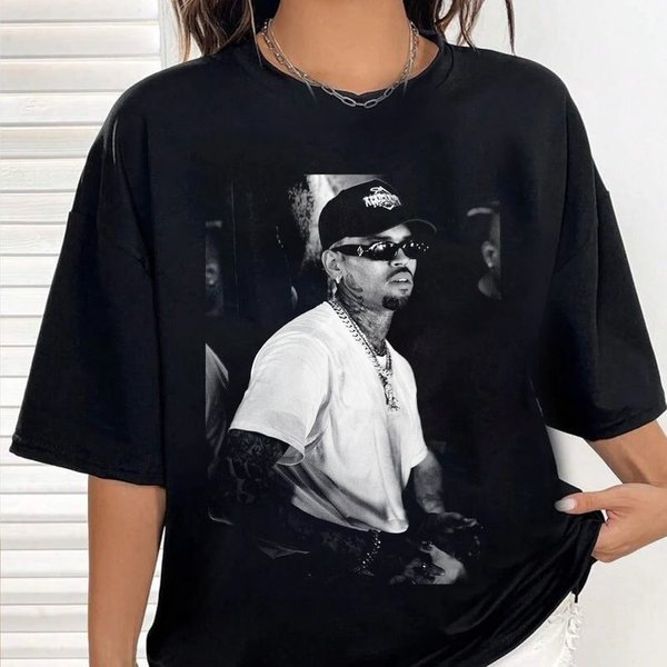 Chris Brown Vintage 11:11 Tour T-Shirt-image
