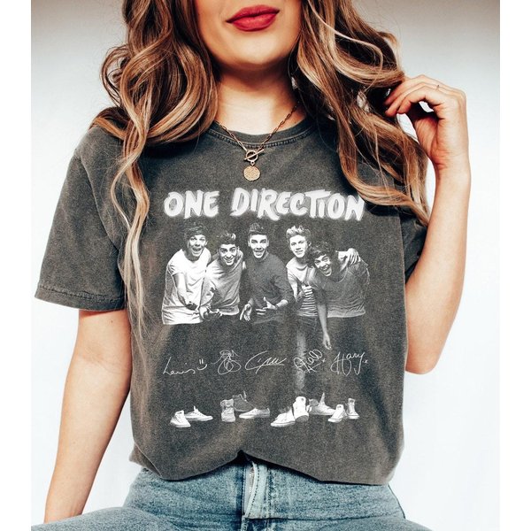 90S One Direction Pop Music Shirt, Member's Signature One Direction Shirt-image