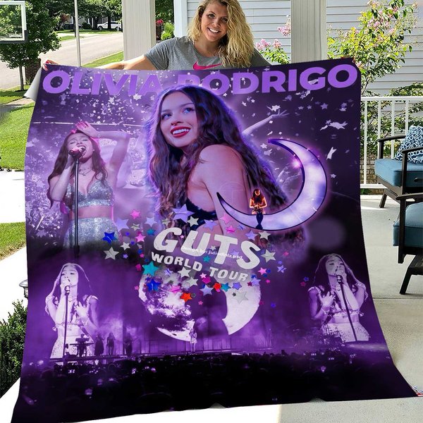 Olivia Vampire Rodrigos Fleece Blanket