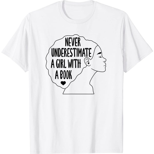 Never Underestimate A Girl With A Book Aesthetic Graphic T-Shirt-image
