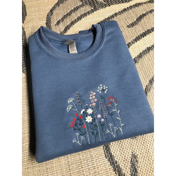 Wildflowers Embroidered Crewneck Sweatshirt-image