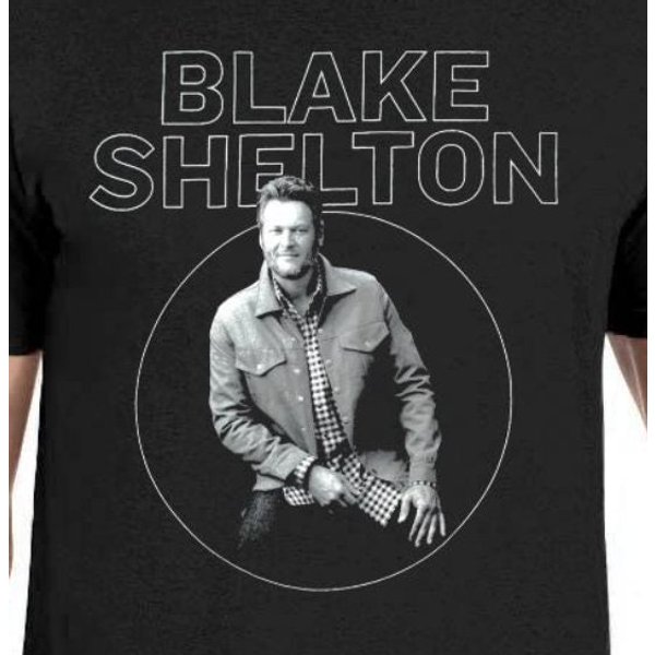 Blake Shelton Seated Circle Tee-image
