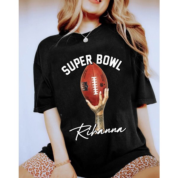 Rihanna Bowl Just Here For Halftime Show T Shirt-image