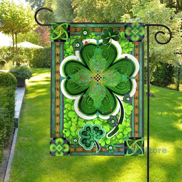 St Patrick's Day Green Shamrock Garden Decor Flag-image