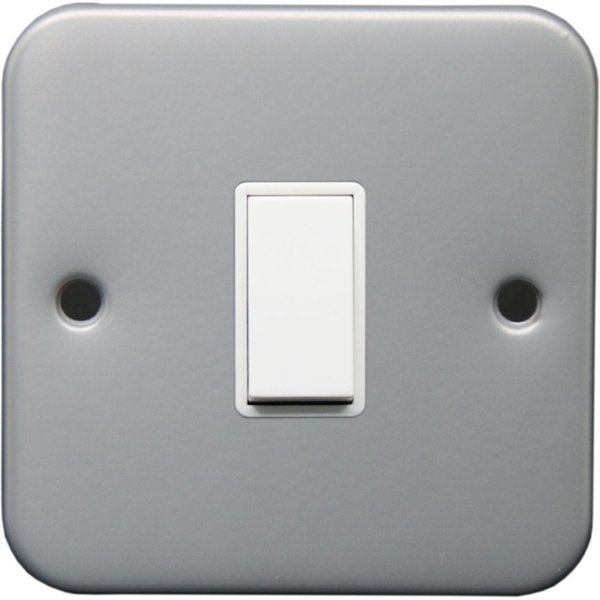 Securlec Metal Clad 1 Gang 2 Way Switch SL9586