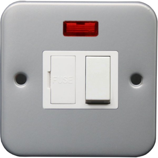 Securlec Metal Clad 1 Gang Switched Spur With Neon SL9587