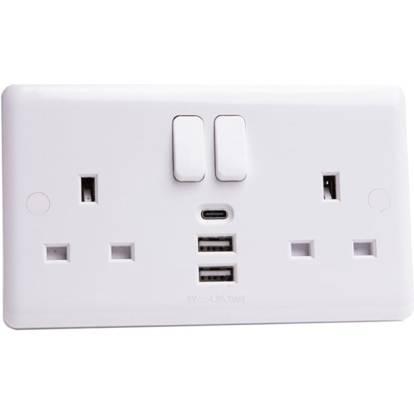 Deta Vimark Switched Socket 2-Gang + 3 USB Ports 13A VC1288