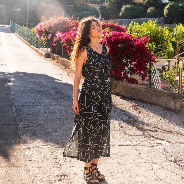 WiDDA berlin Maxikleid VANI Lines aus ECOVERO®