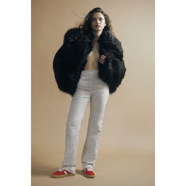 IVA RYCH Minimalistische Hose aus Strukturstoff I Deadstock