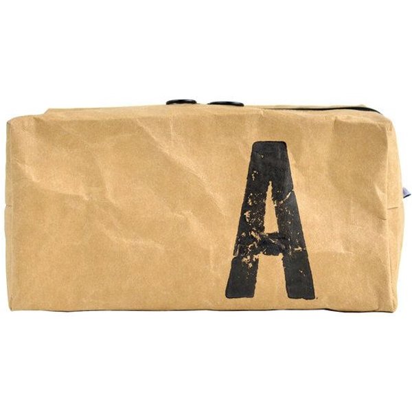 renna deluxe Waschtasche und Kosmetiktasche mit Monogramm, vegan, BRAUN