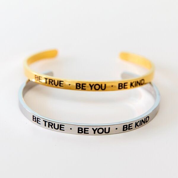 Divasya Armreif mit Gravur | Silber | "Be true - be you - be kind"