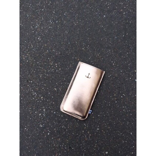 ELEKTROPULLI E L E K T R O P U L L I - Handyhülle für dein iPhone 6-8 ohne Bumper