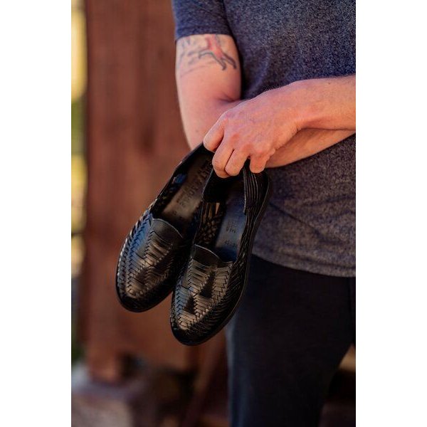 Salt and Sohle Leder Huarache Sandalen für Herren | GUAPURU