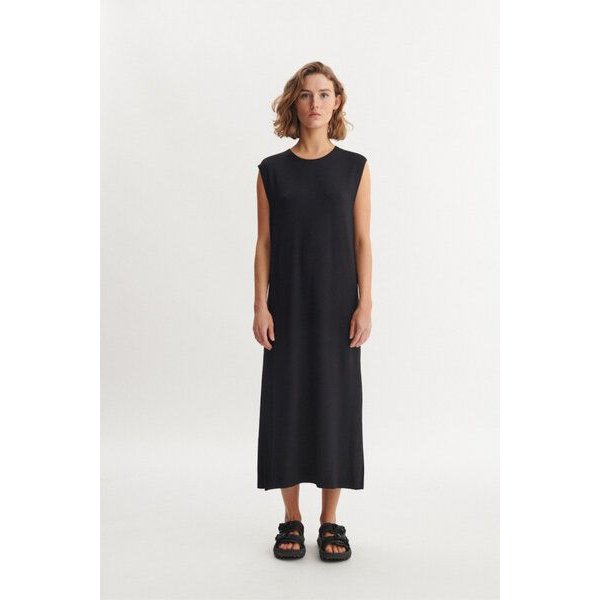 Basic Apparel Sadie Kurzarm Kleid aus Ecovero