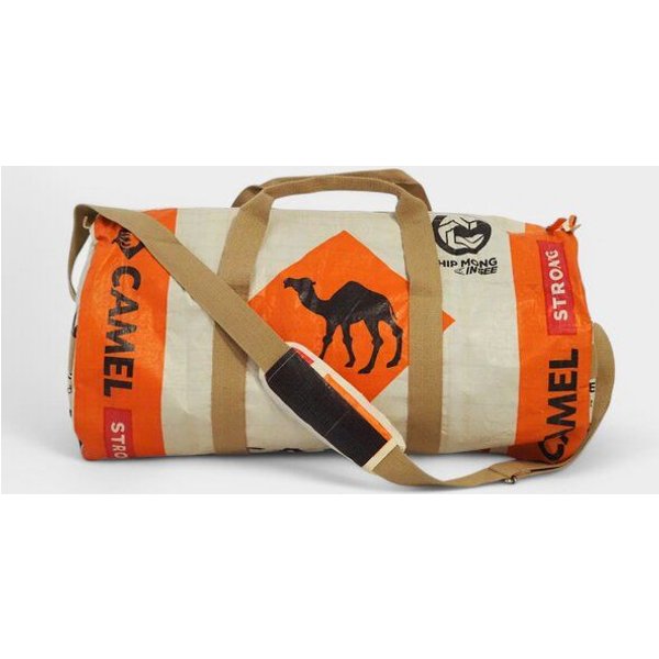 REFISHED fair fashion Tasche 'SPORTY BAG' - upcycelte Zementsäcke