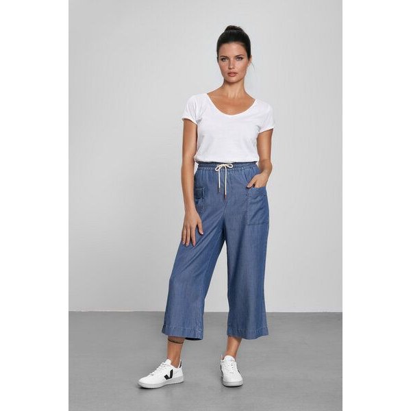 Feuervogl fv-Mar:tha Jogpants | Wide Leg | Cropped | Rubber Waistband | Light Blue