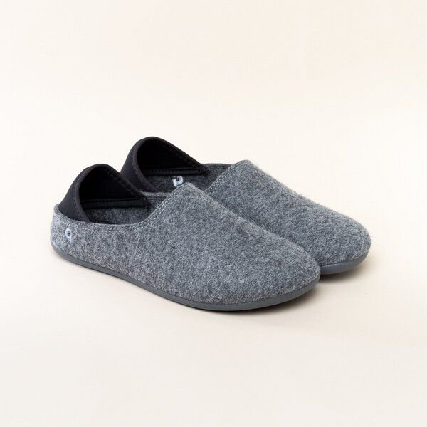 Gottstein Filzhausschuh Wool Slip-On aus 100% Schurwolle - für Damen & Herren - Rutschfeste Gummisohle