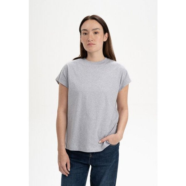 MELA T-Shirt MADHU