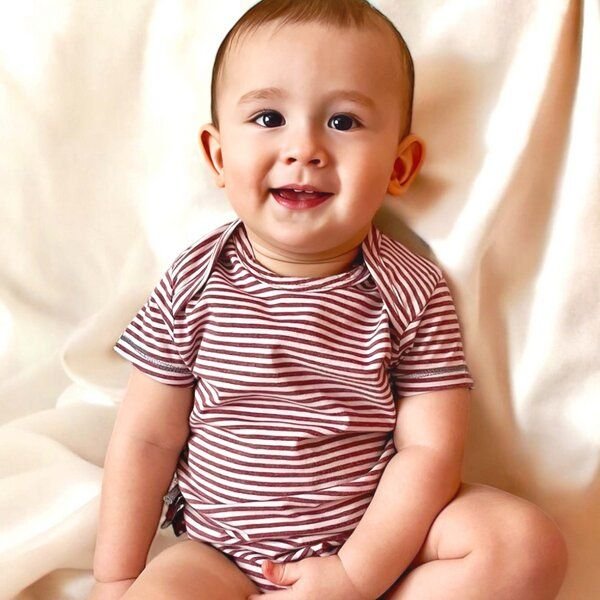Baby S/S Kurzarm Bodysuit Gestreift 'OrganicEra' aus Bio-Baumwolle