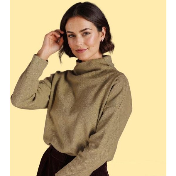 ManduTrap Damen-Pullover „Dori“ – Bio-Baumwolle & Stehkragen – Olive