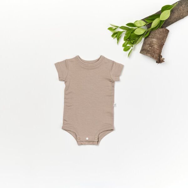 tetoi-vienna TENCEL kurzarm Baby Body "Waldbad"
