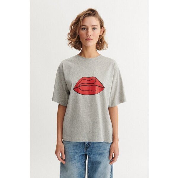 Basic Apparel T-Shirt RAJA RED LIP aus Bio-Baumwolle GOTS