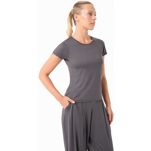 ORGANICATION TATTUM | Sportliches T-Shirt aus recyceltem Polyamid