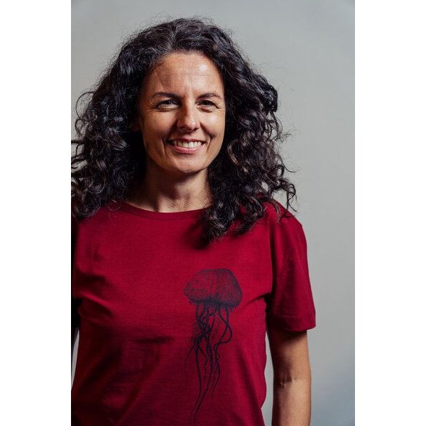 NanMa Shirt Qualle | Bio-Baumwolle | lokal handbedruckt in Österreich | Damen | Loose fit | dunkelrot