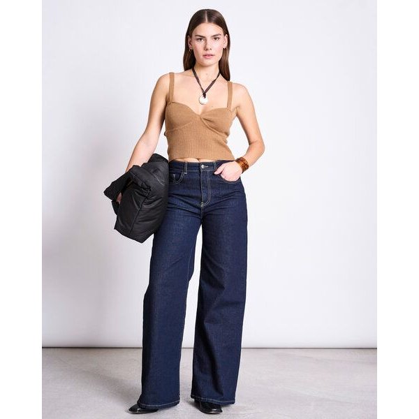JAN N JUNE Top SANAH aus der Handle with care Kollektion mit rauwn