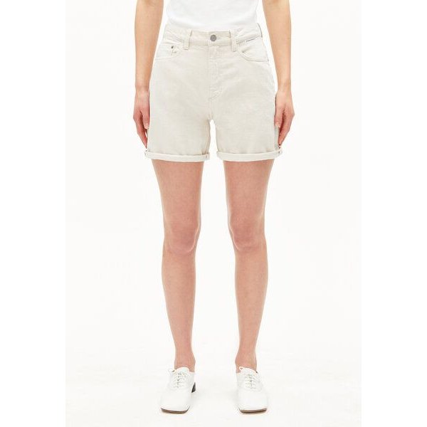 ARMEDANGELS SHEAARI Damen Jeans Shorts aus recycelter Baumwolle