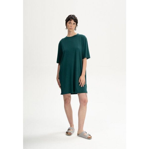 MELA Oversized T-Shirt Kleid Style BAASU