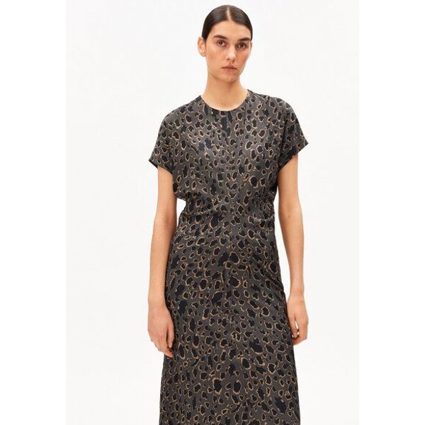 ARMEDANGELS LEO BAT WING Damen Webkleid aus LENZING ECOVERO Viskose Mix