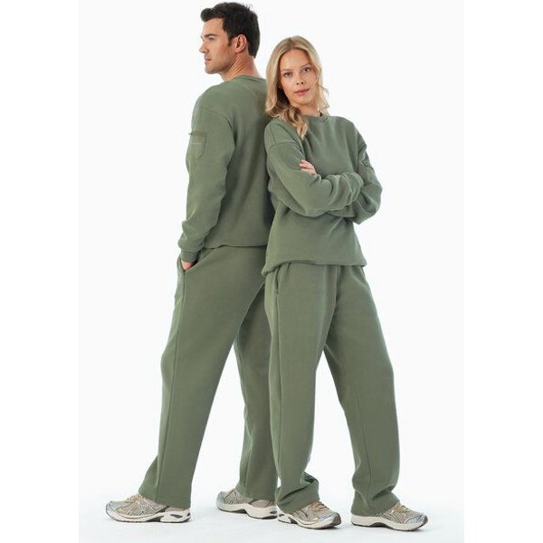 ORGANICATION POLLEN | Essentials Travel Unisex Jogginghose aus Bio-Baumwolle & Recyceltem Polyester